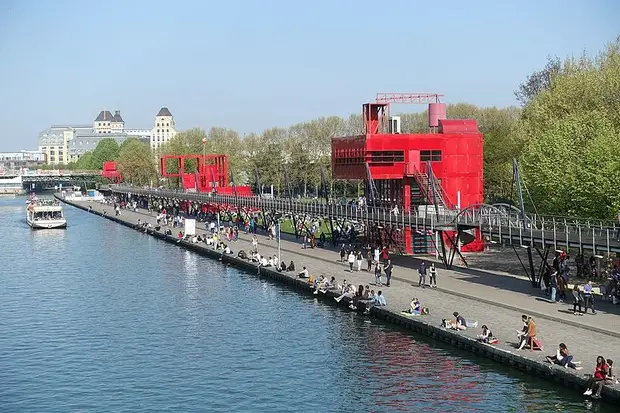 canal villette paris