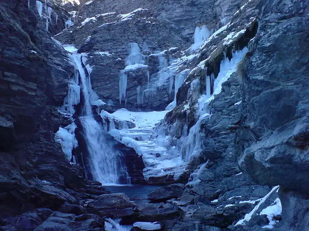 cascade de la lance gelée