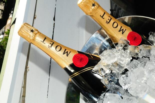 Champagne moet