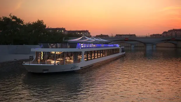 diamant bleu sur la seine