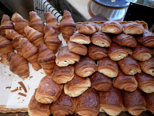 Croissants chez Du Pain et des Idées