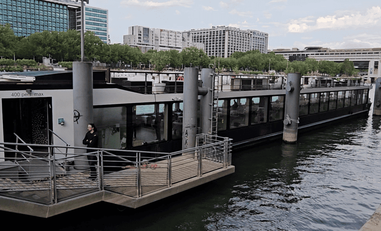 L'embarquement du bateau
