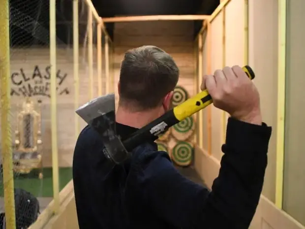 axe throwing