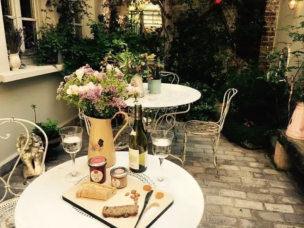 terrasse de l'hôtel Henriette