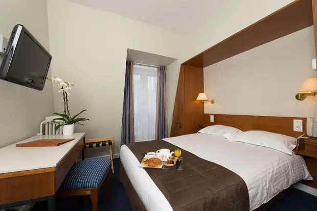 A room at Hotel du Nord et de l'Est