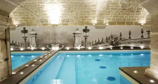 hotel la lanterne pool