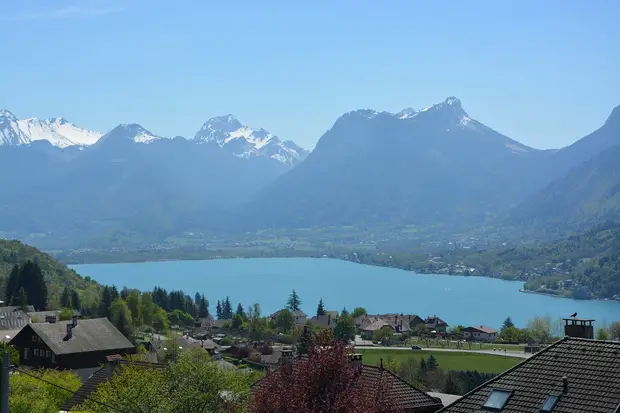 Le lac d'Annecy 