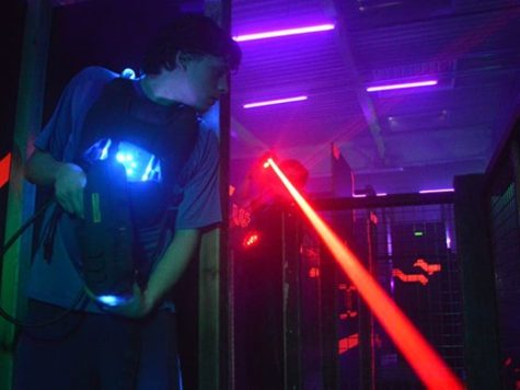 Une partie de Laser Game