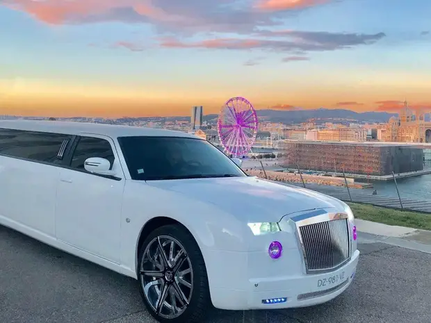 Limousine "phantom krystal" à Marseille