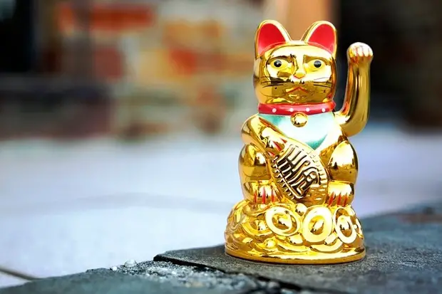 Maneki Neko (chat porte-bonheur)