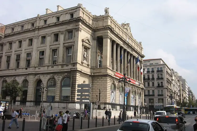 marseille canabiere bourse