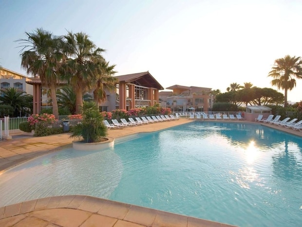 mercure port frejus
