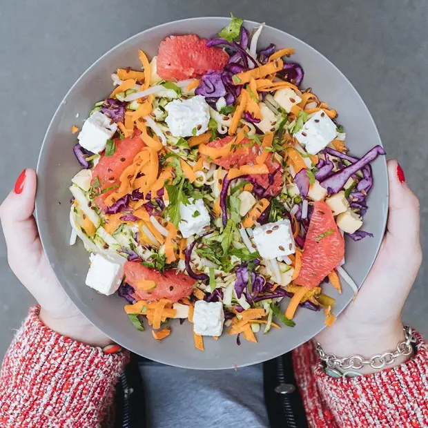 10 bars à salade à la mode à Paris