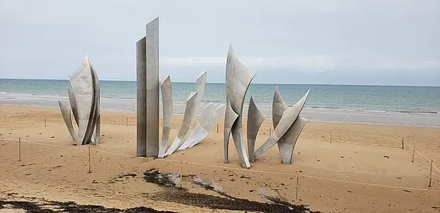 Omaha Beach Memorial