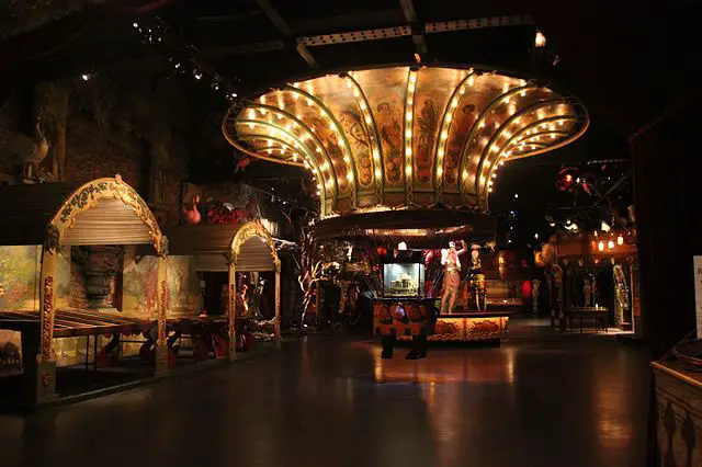 Musée des arts forains, pavillons de Bercy