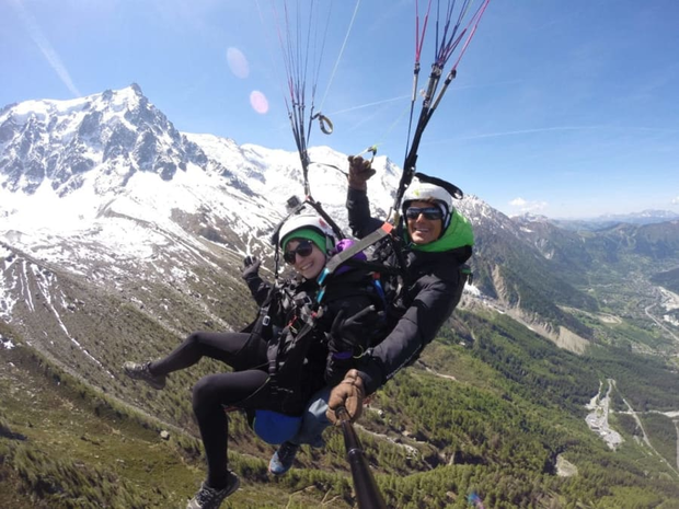 Faire du parapente au-dessus du Mont Blanc