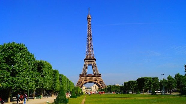 Tour Eiffel en journée