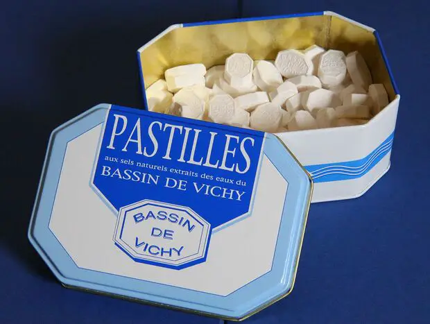 boîte de pastilles de vichy