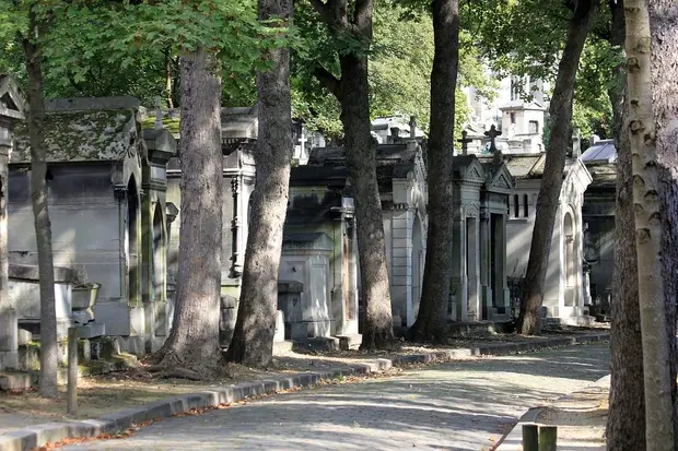 Allée du Père-Lachaise