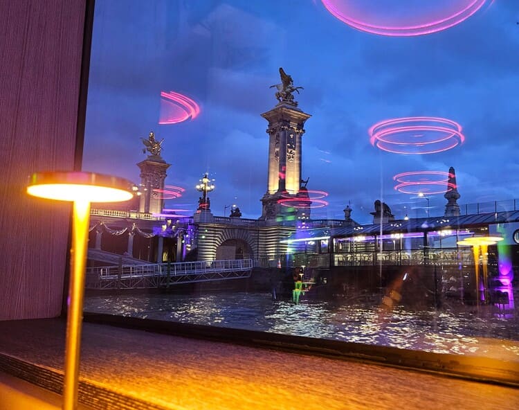 Le Pont Alexandre 3 de nuit