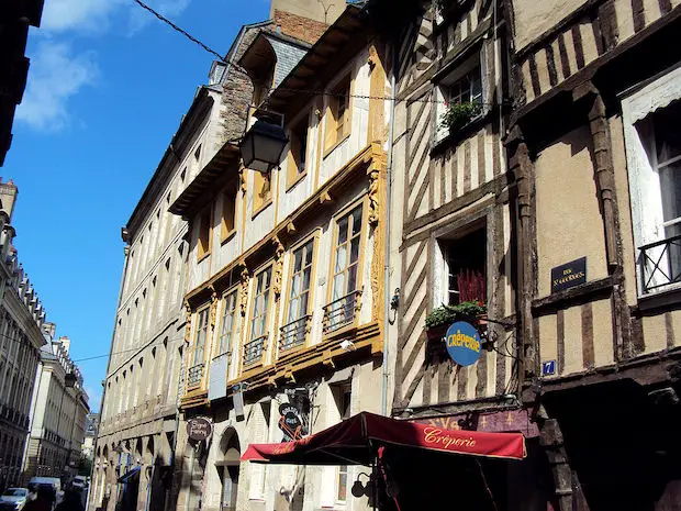 Rue Saint George