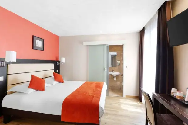 Chambre au Sure Hotel