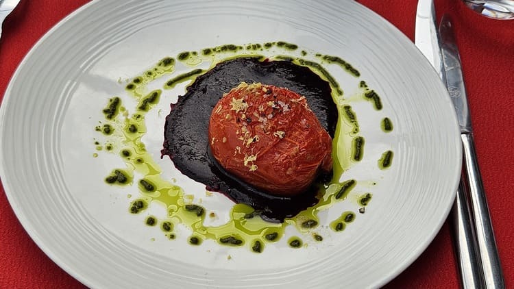 Entrée à la tomate