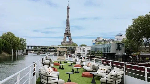 La terrasse du Trattoria sur le pont supérieur