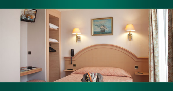 Hôtel des Arènes (Paris) : prices, photos and reviews