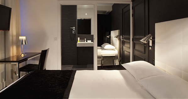 First Hôtel 11