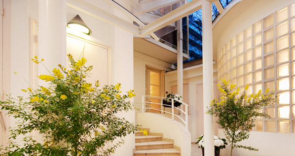 Au Pacific Hotel 2