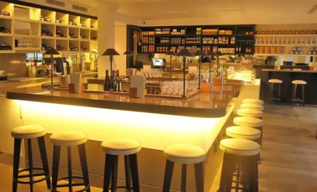 Le bar