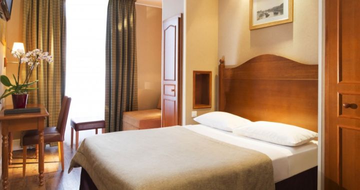 Central Hotel Paris Montparnasse 3