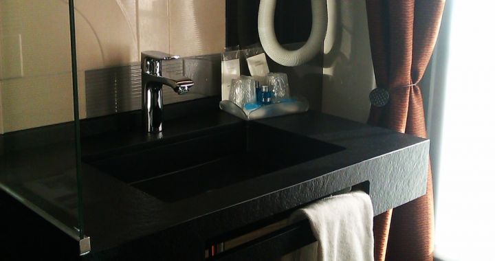 Hôtel Astrid Champs Elysées 10