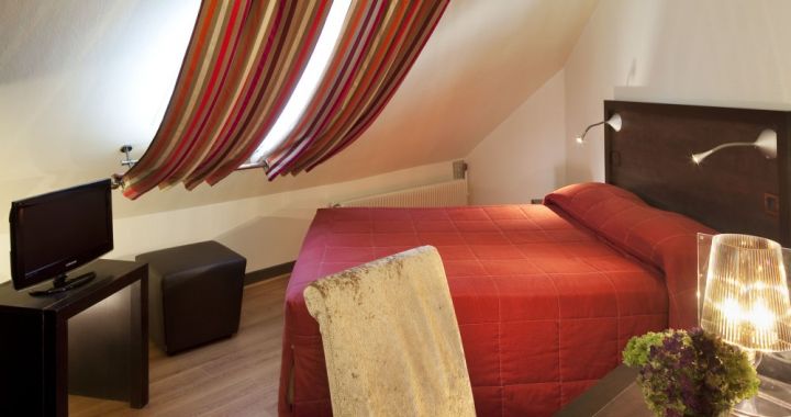 Avalon Hotel Paris 1