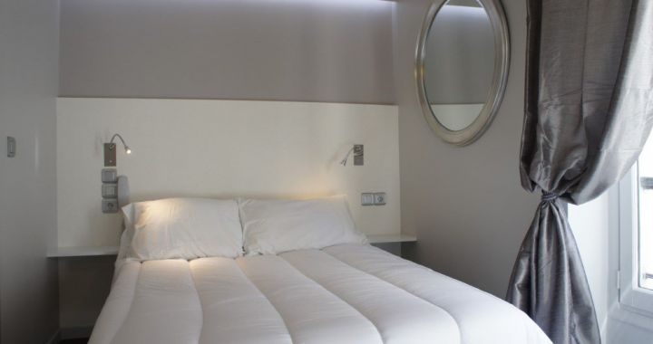 Hôtel Nation Montmartre 3