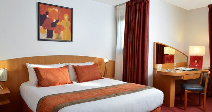 Hôtel Opéra Cadet 1