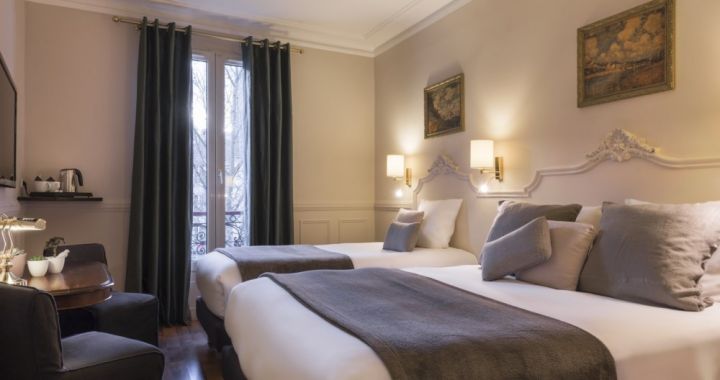 Hôtel de la Porte Dorée 11