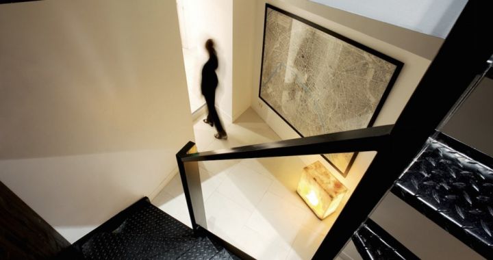 9 Hôtel  11