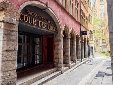 Cour des Loges Lyon A Radisson Collection Hotel