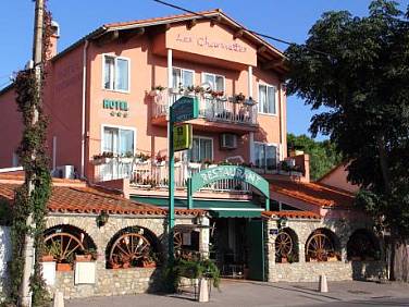 Logis Hôtel Restaurant les Charmettes