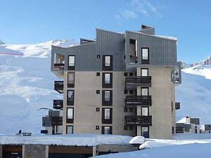 Apartment Le Grand Tichot A et B   Val Claret 12 by Interhome