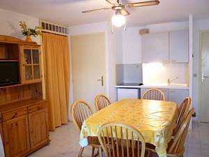 Apartment Les Mas de La Mer 1 by Interhome