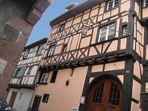Flat in a 17th century Alsatian house