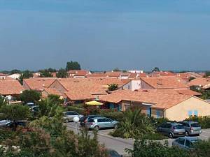 Holiday Home Les Marines du Roussillon 2 by Interhome
