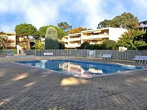 Apartment Les Eucalyptus 3 by Interhome
